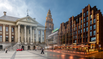 Stadhuis Groningen en Market Hotel Groningen