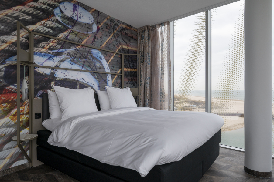 Bed met uitzicht Inntel Hotels Marina Beach